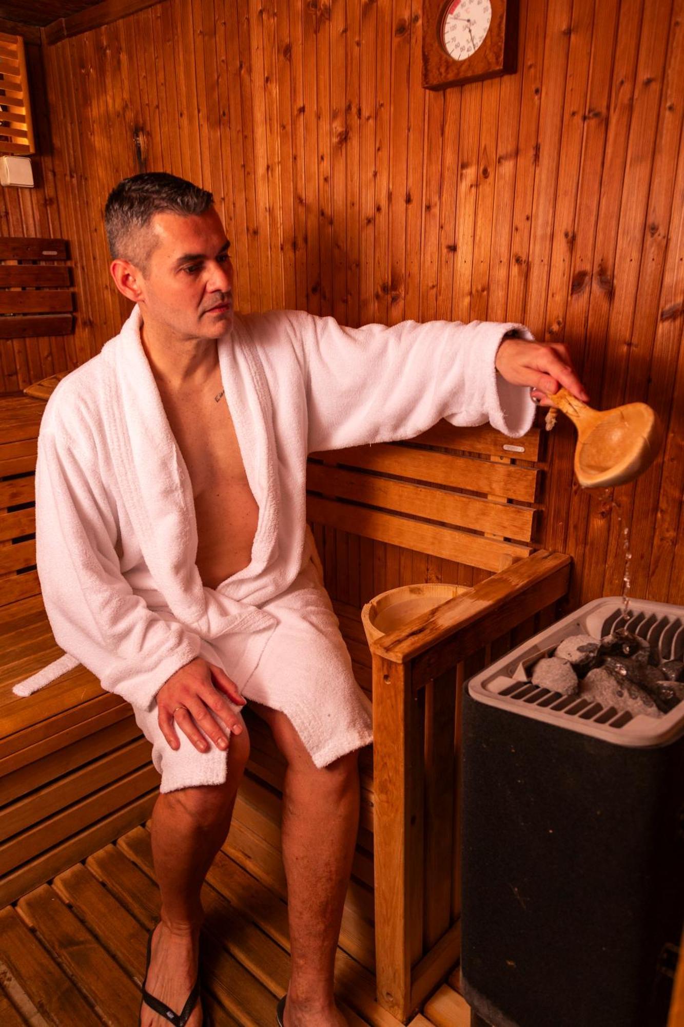 Hyatt Regency Thessaloniki Tessalónica Exterior foto Sauna bathing